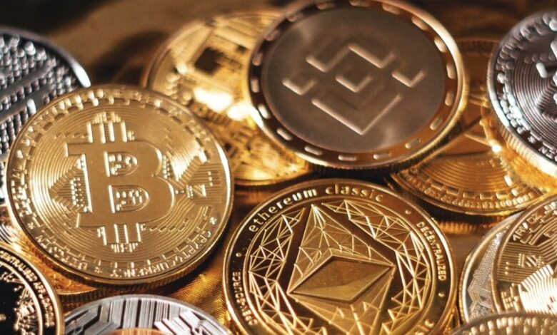 Bitcoin's Stability Above $105,000 and Altcoin Market Trends